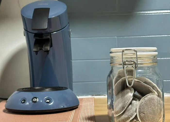 Cosy Equipe Avec Terrasse 아파트